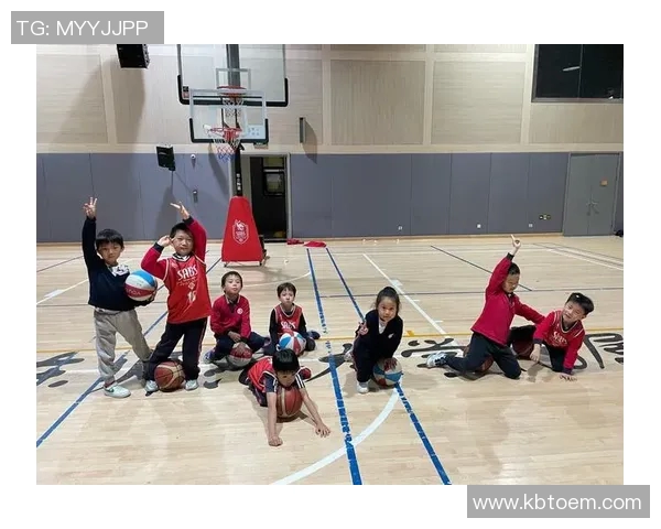 深圳篮球队个人能力提升与团队协作的热议与变革探讨