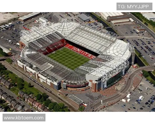 曼祖足球的崛起与发展探讨：从地方特色到国际舞台的精彩历程